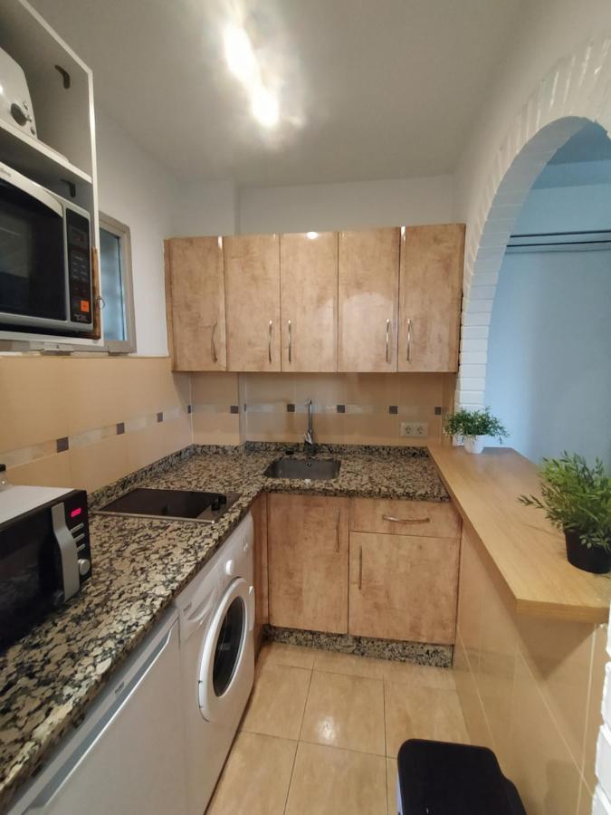 Lovely Apartment In Torremolinos Views Of The Sea, Pool, Terrace, Sofa Bed And Fully Equipped Kitchen ภายนอก รูปภาพ