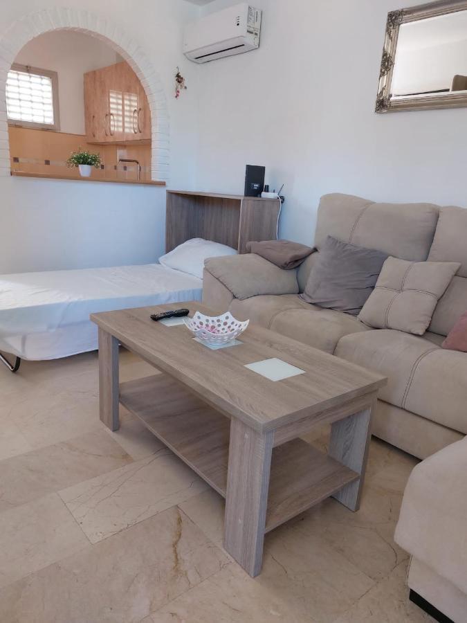 Lovely Apartment In Torremolinos Views Of The Sea, Pool, Terrace, Sofa Bed And Fully Equipped Kitchen ภายนอก รูปภาพ